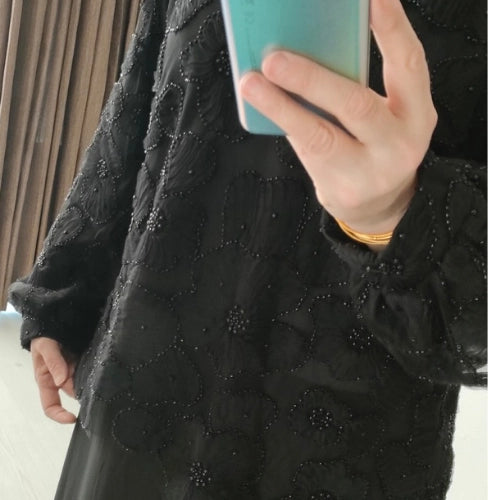 FEYZA ABİYE ETEKLİ TAKIM