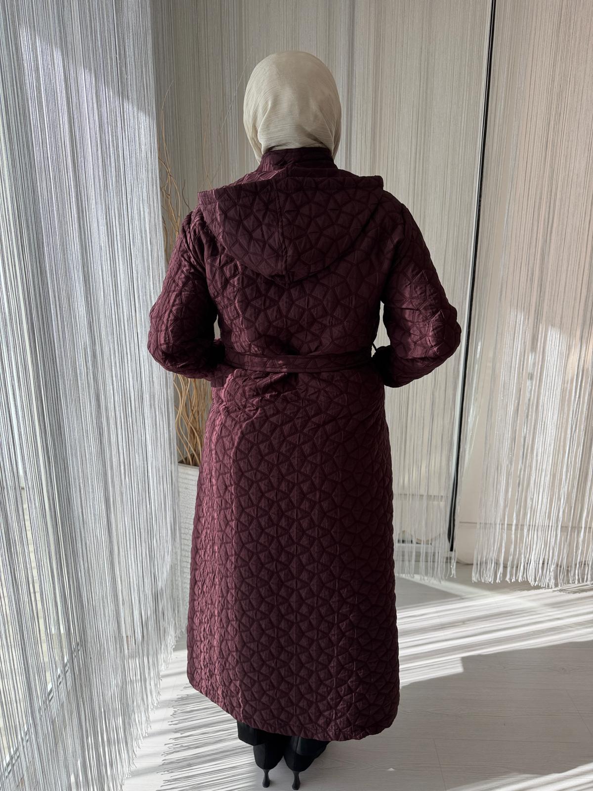 [renk:bordo]