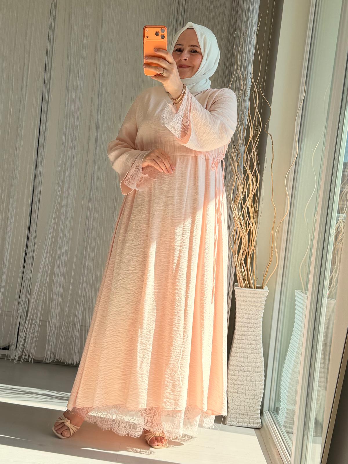 [renk:pembe]