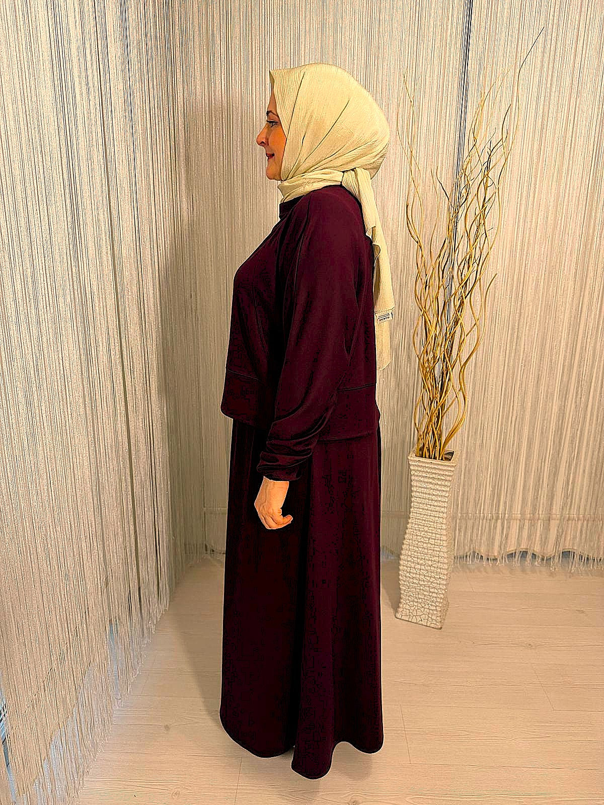 [renk:bordo]