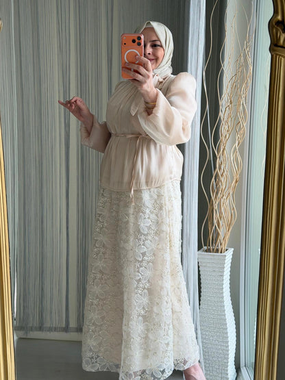 NAZENDE ETEKLİ TAKIM